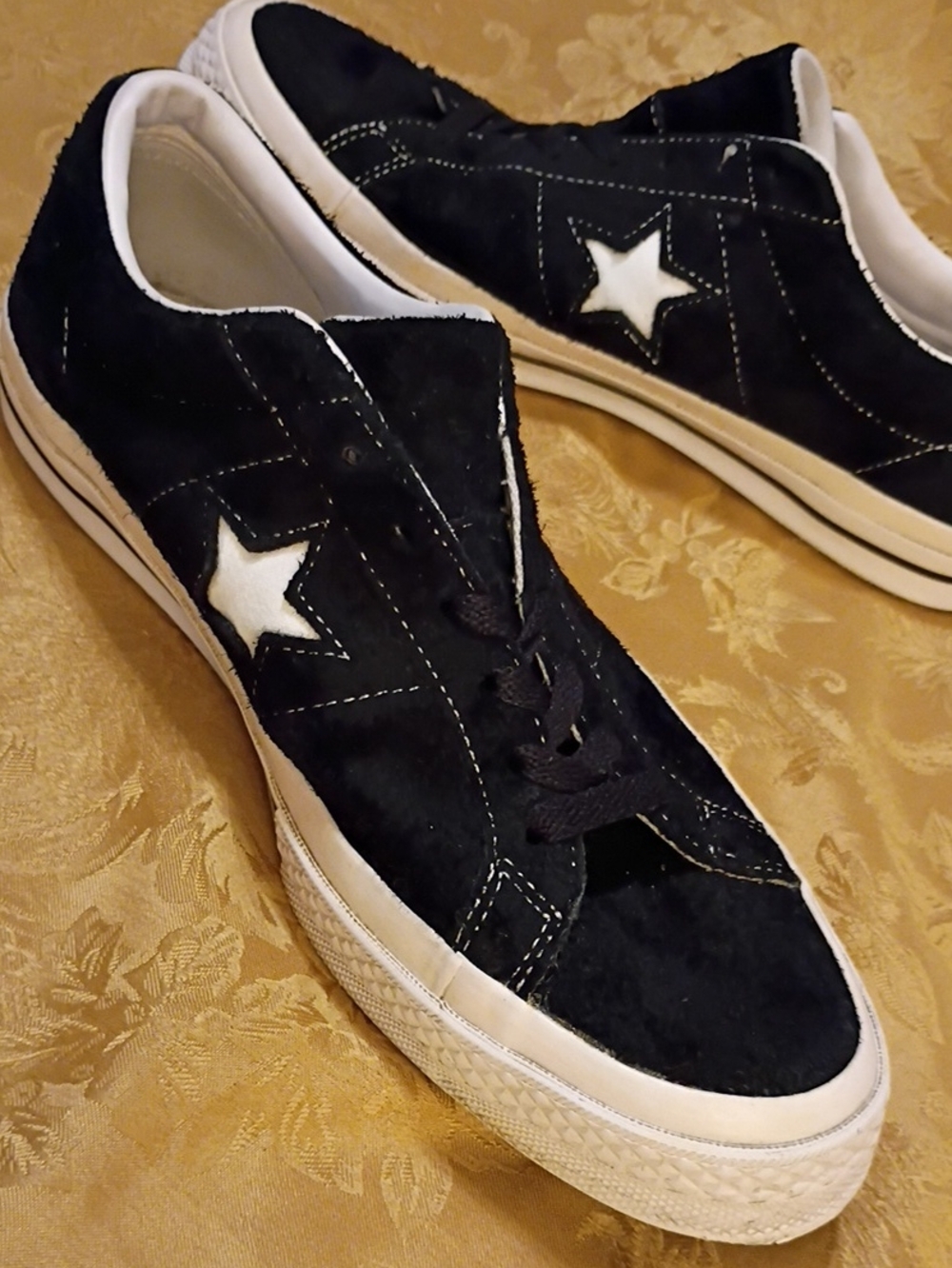 CONVERSE Black Suede Sneakers with White Star Accent Men's 10.0 Women's 12.0 - Picture 2 of 12